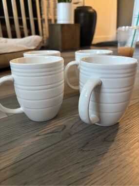 Set of 4 / Set of 3 Threshold Coffee Mugs